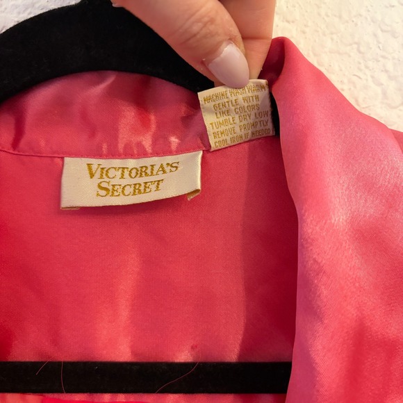 Vintage Victorias Secret Sleep Shirt M Neon Pink Sheer Satin Gold Label Pajamas - Picture 4 of 12